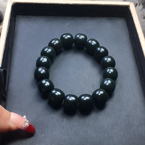 未镶嵌手串和田玉随*