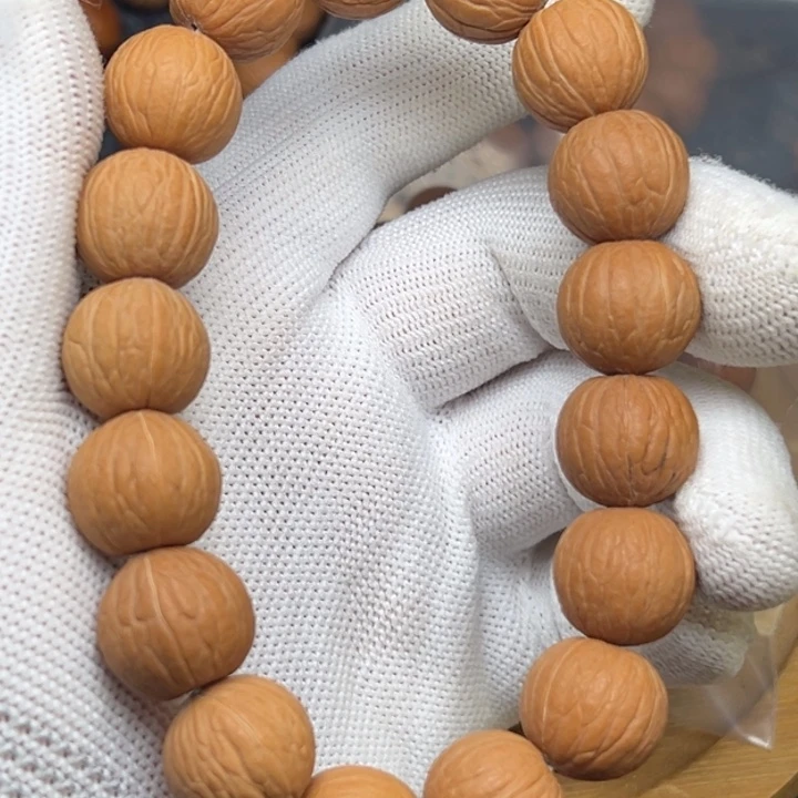 X***.吊坠猴头核桃原皮聚宝盆16.3精卡不打底