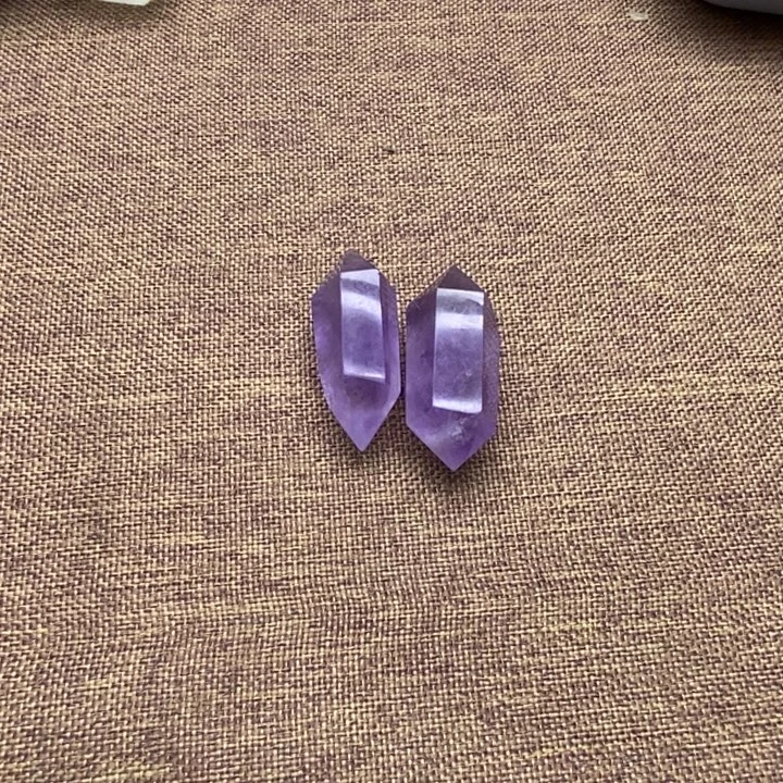 欣****水晶摆件未镶嵌天然紫水晶双尖