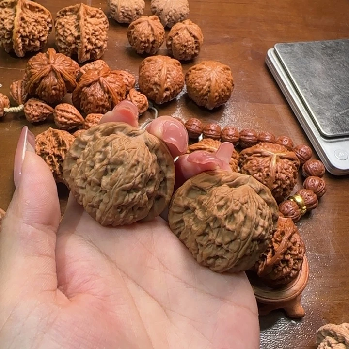 文玩核桃把件C****.白狮子