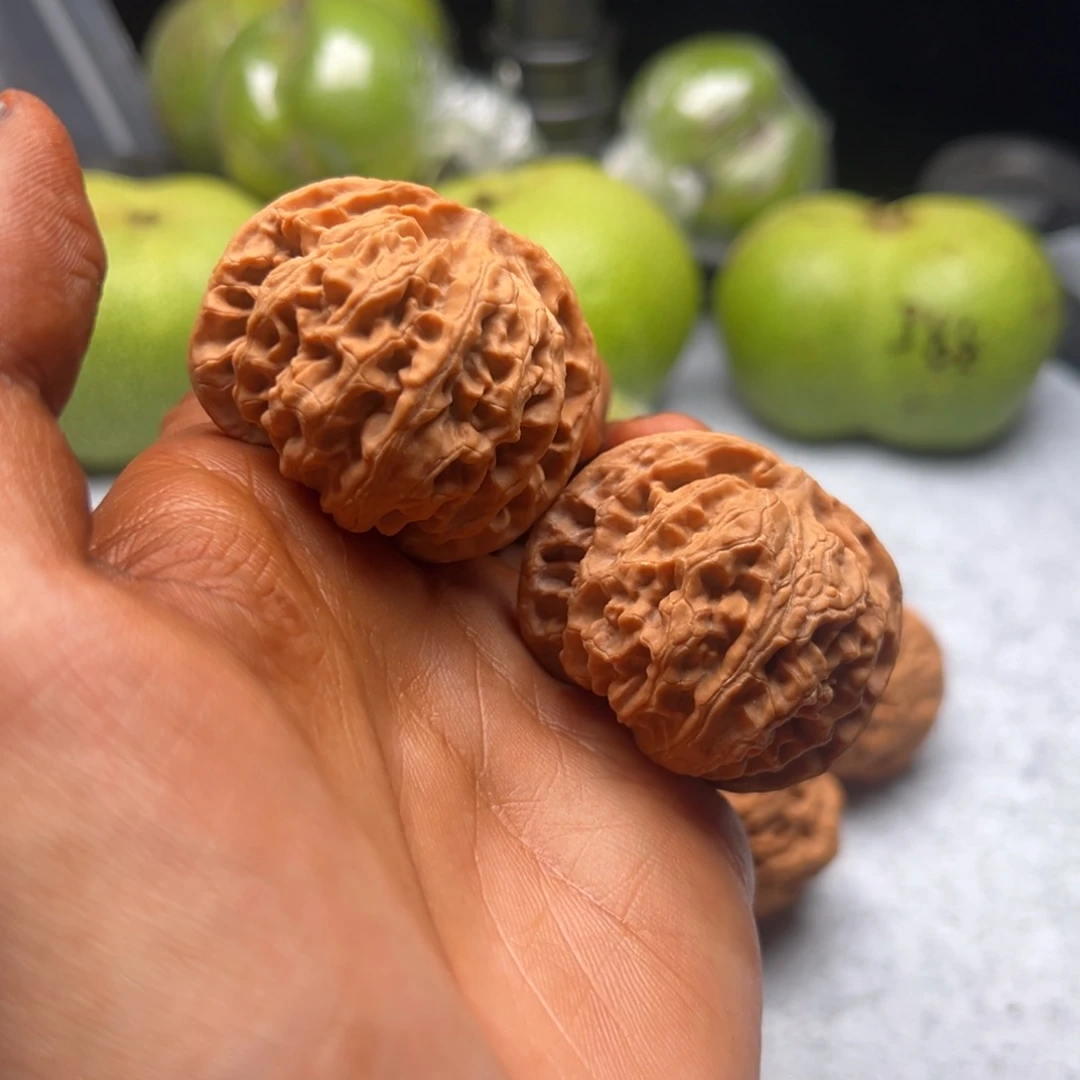 何***风文玩核桃吊坠哈哈哈哈哈哈哈哈
