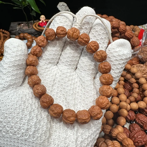 猴头核桃雕刻禅宗小手持手串 12mm左右