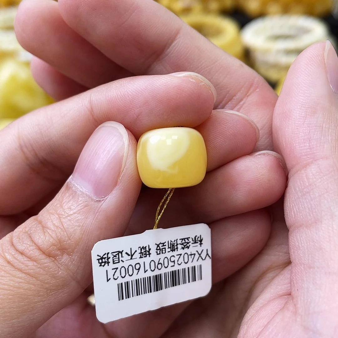 琥珀未镶嵌珠宝奇石13老型微瑕