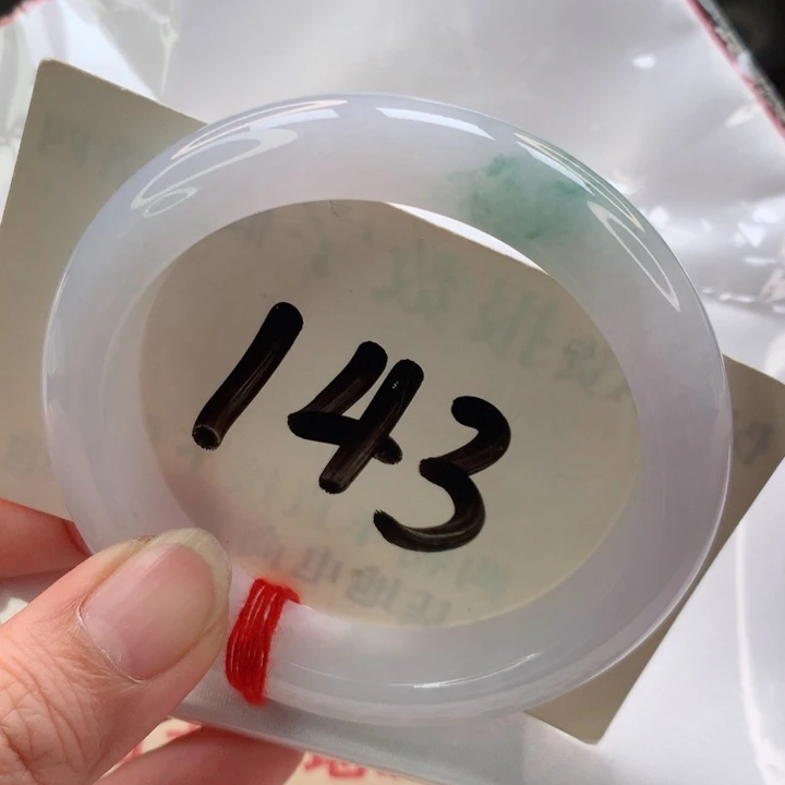 未镶嵌手镯翡翠正