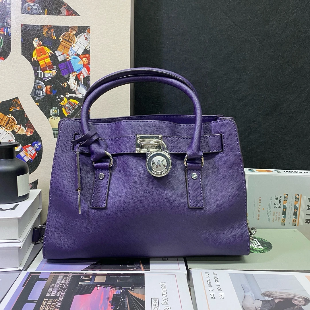 95新 MICHAEL KORS/迈克高仕 22638斜挎包32*23