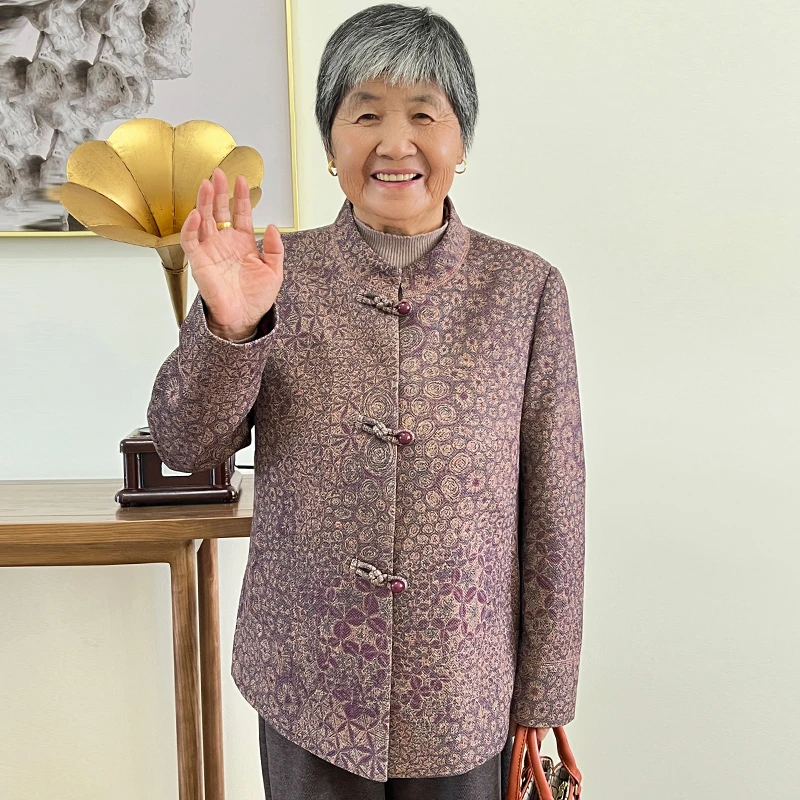 奶奶秋装中老年人女装毛呢外套妈妈新款中老年人世上洋气衣服宽松