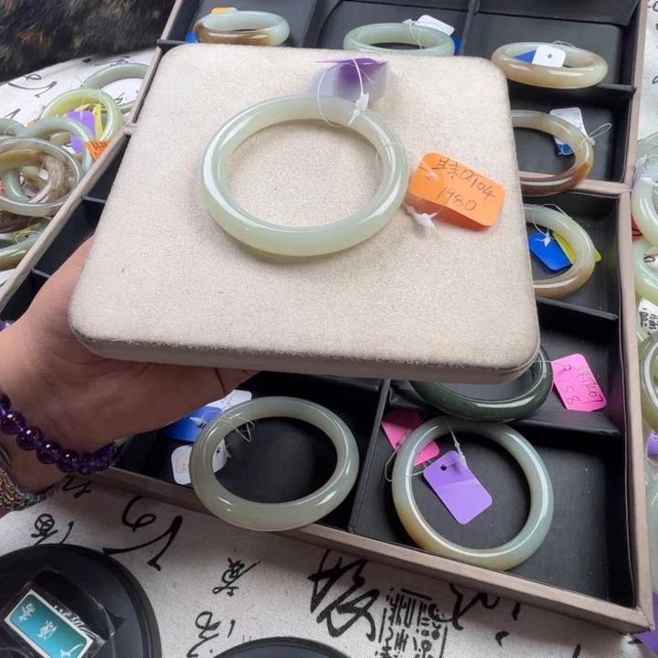 未镶嵌手镯和田玉玲珑美镯53.3