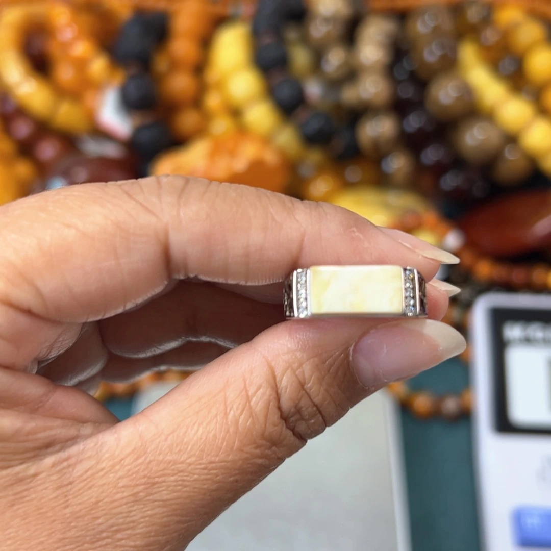 琥珀珠宝奇石未镶嵌1443