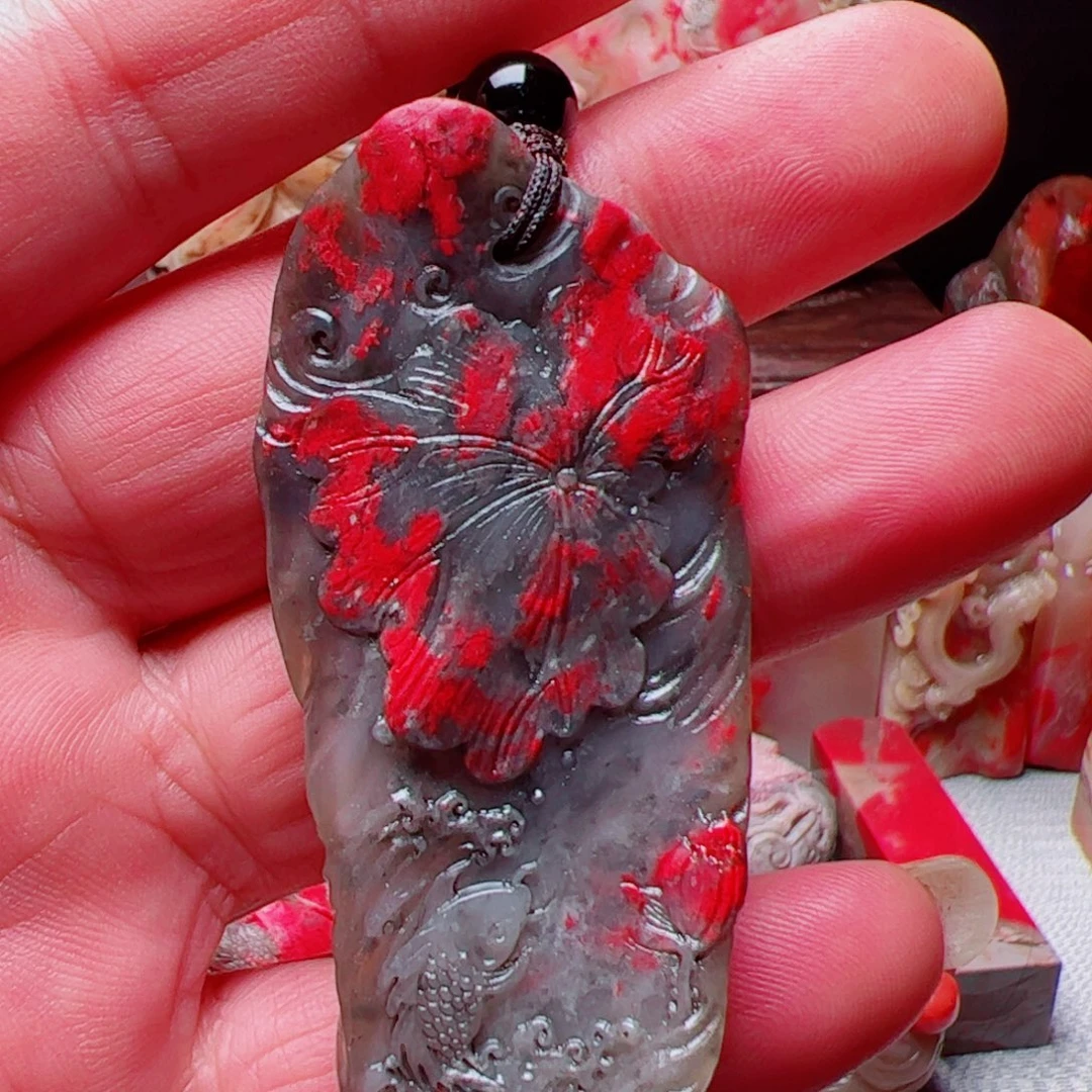昌化石昌化鸡血石挂件