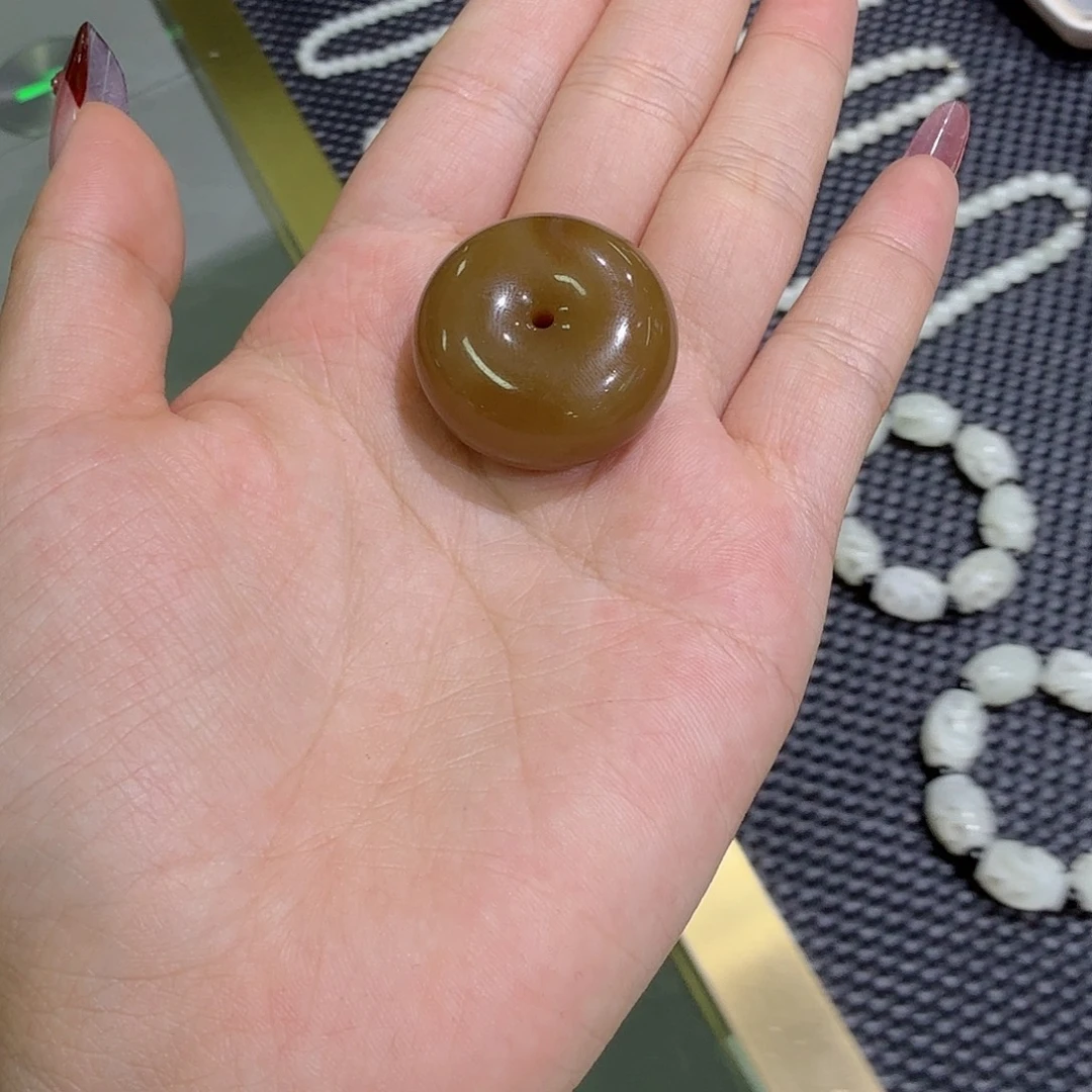 颈饰未镶嵌和田玉买断不退不换