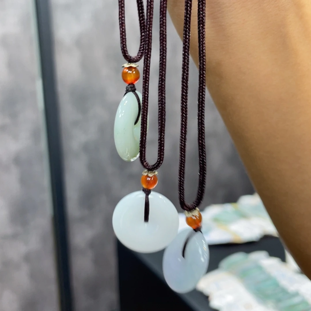 翡翠未镶嵌颈饰纯天然缅甸a货翡翠挂件