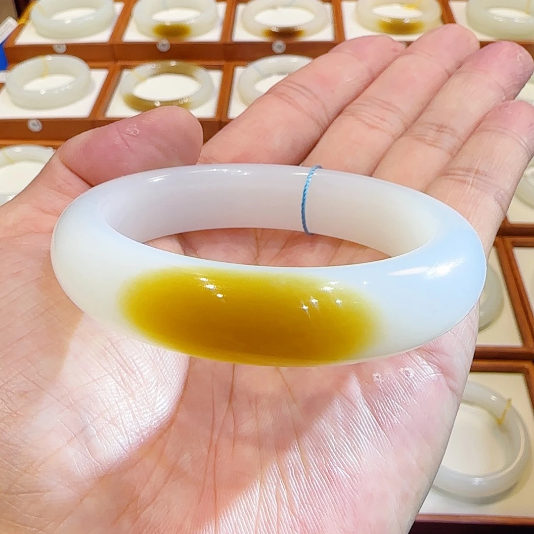 和田玉未镶嵌手镯且末传承级黄金糖55 56 57