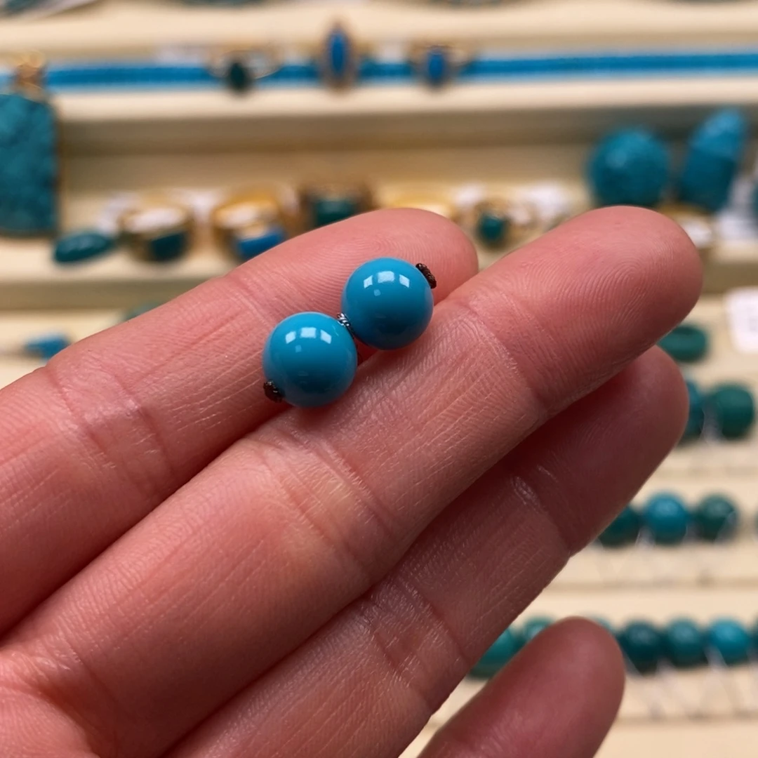 绿松石未镶嵌珠宝奇石直径7.8圆珠对珠