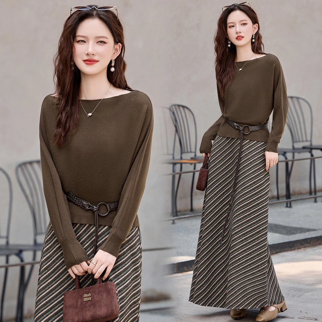 老风气质针织套装裙女2025年春秋新款洋气时髦条纹半身裙两件套