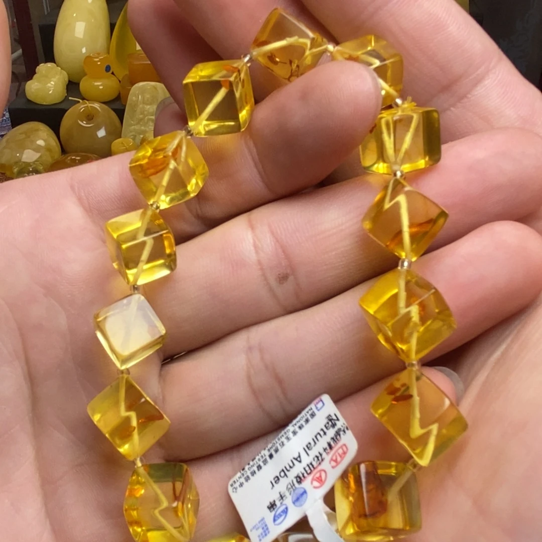 琥珀未镶嵌裸石蜜蜡