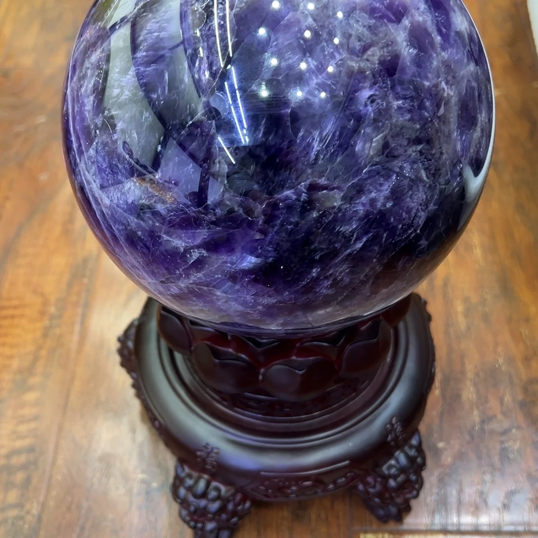 水晶水晶球摆件未镶嵌是****…