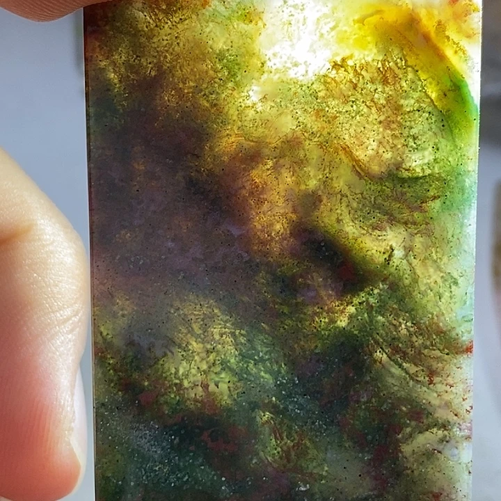 ᅟ***劉玛瑙/玉髓未镶嵌颈饰