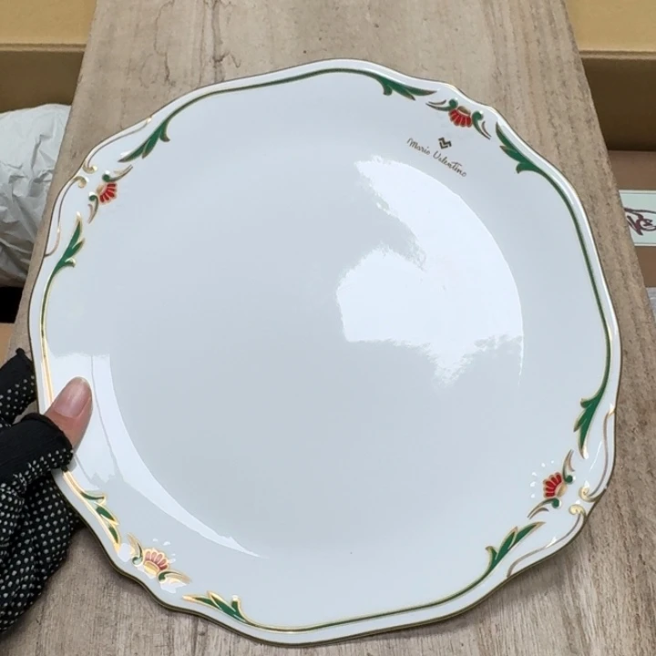瓷片噗哈哈哈哈哈哈哈哈哈