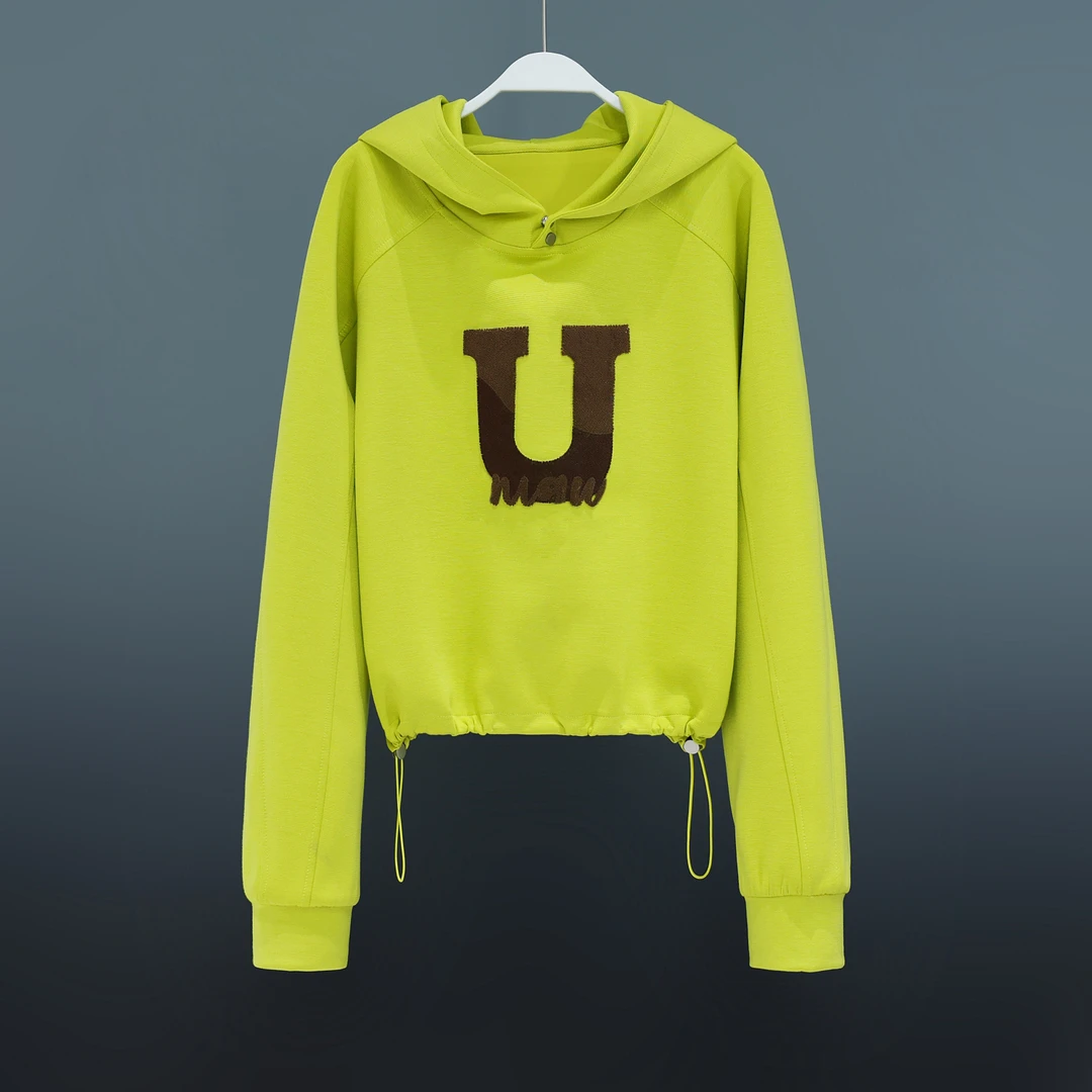 【韩哥女装】秋季系列秋黄绿轻薄时尚百搭热搜减龄感连帽卫衣/2742A