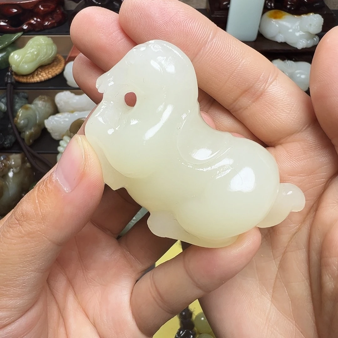 软玉未镶嵌把件天然料子