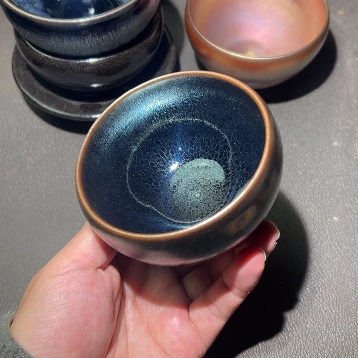 茶盏我们是有共同话题有