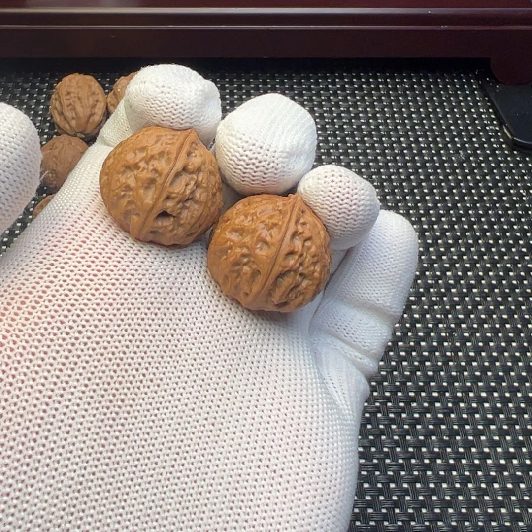 文玩核桃把件小铁锤