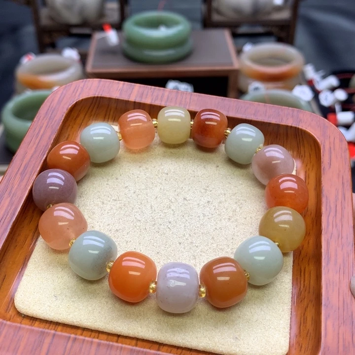 未镶嵌手镯石英质玉