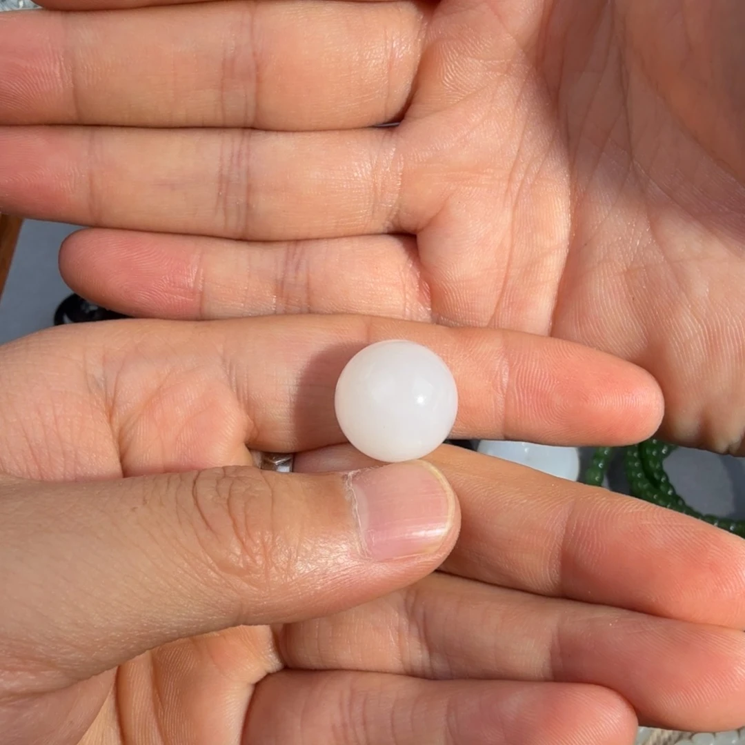 和田玉手链未镶嵌阳*?