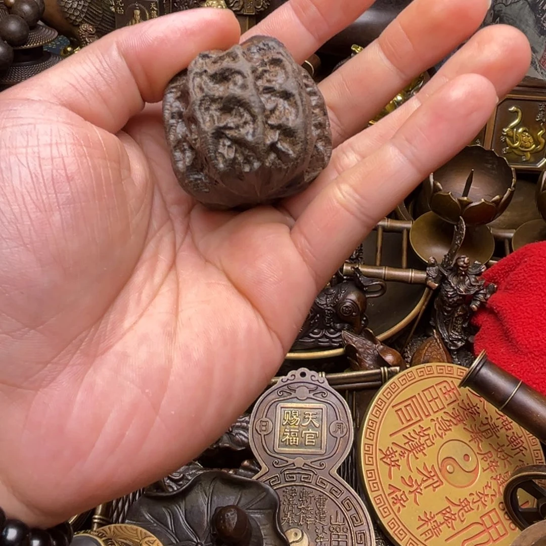 精美铜器，点击下单