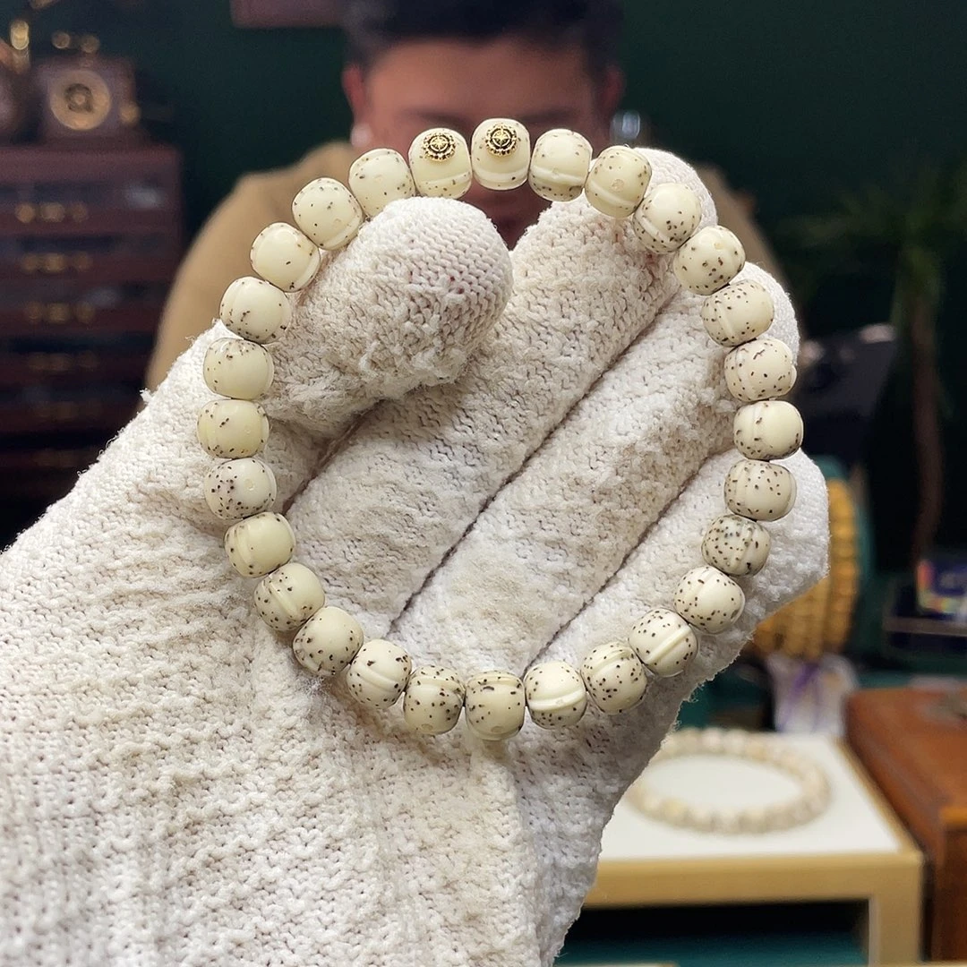 星月菩提吊坠鳍方双金