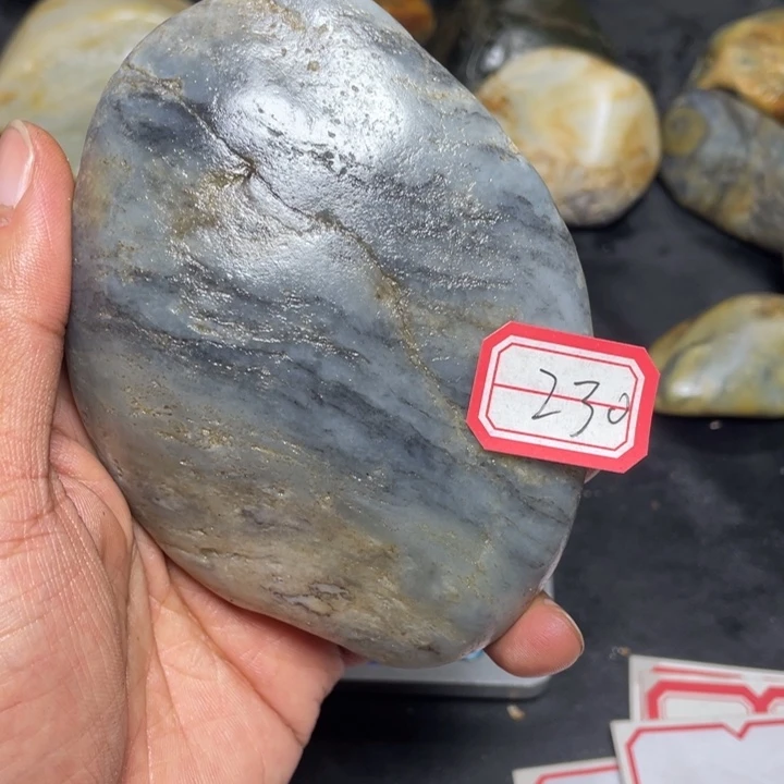 颈饰未镶嵌和田玉230