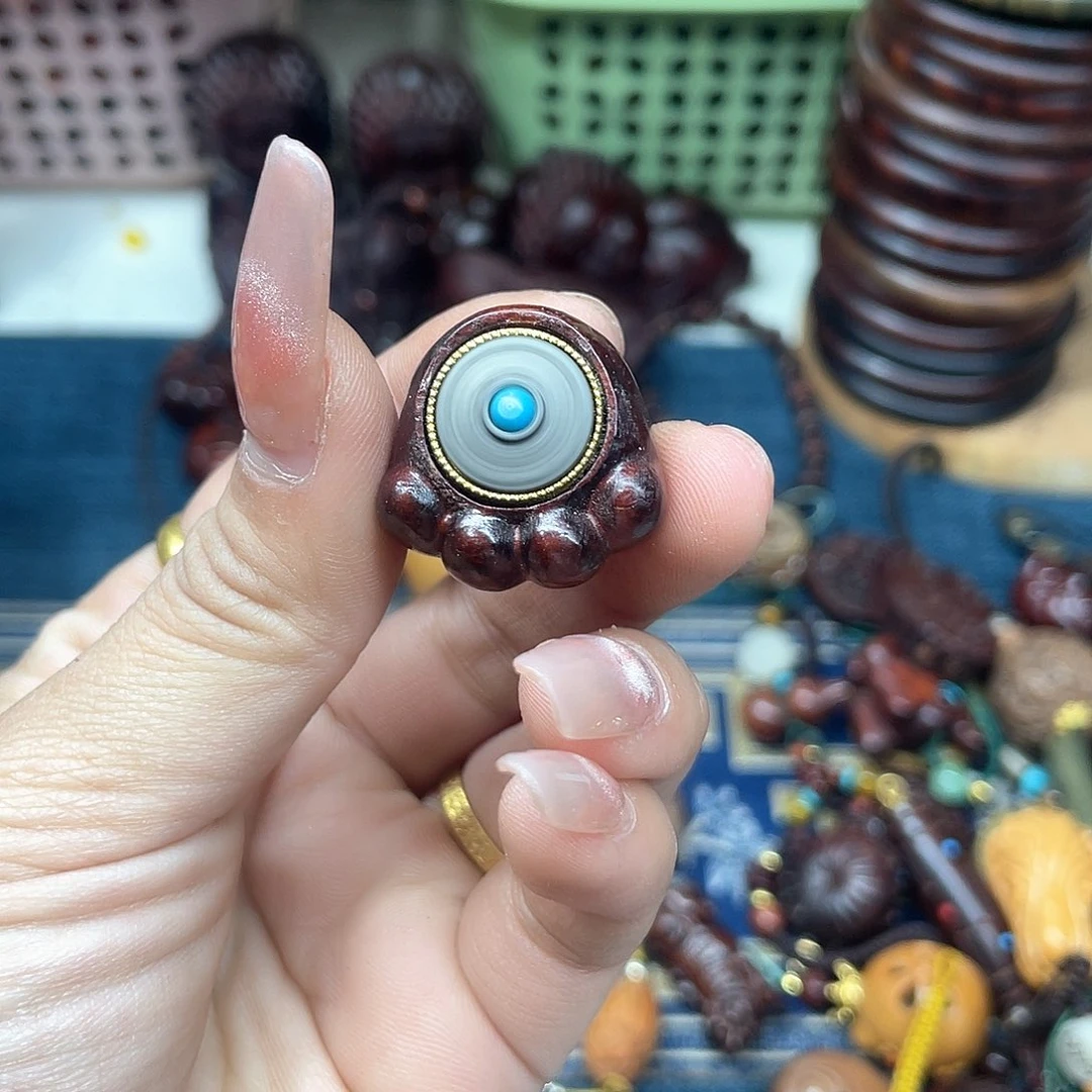 维腊木（绿檀）无事牌