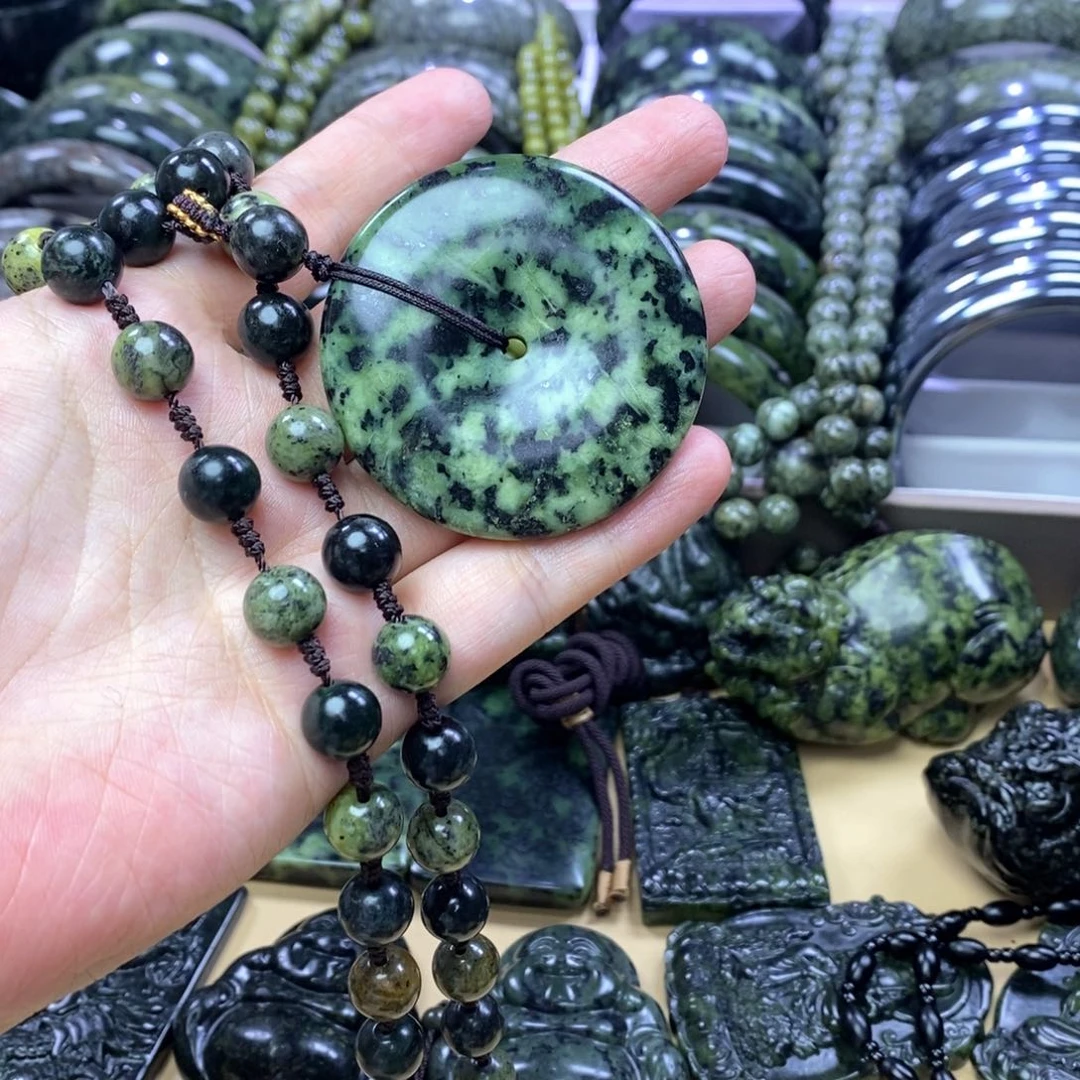 蛇纹石玉未镶嵌毛衣链