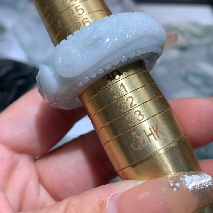 翡翠未镶嵌颈饰保真天然A货翡翠