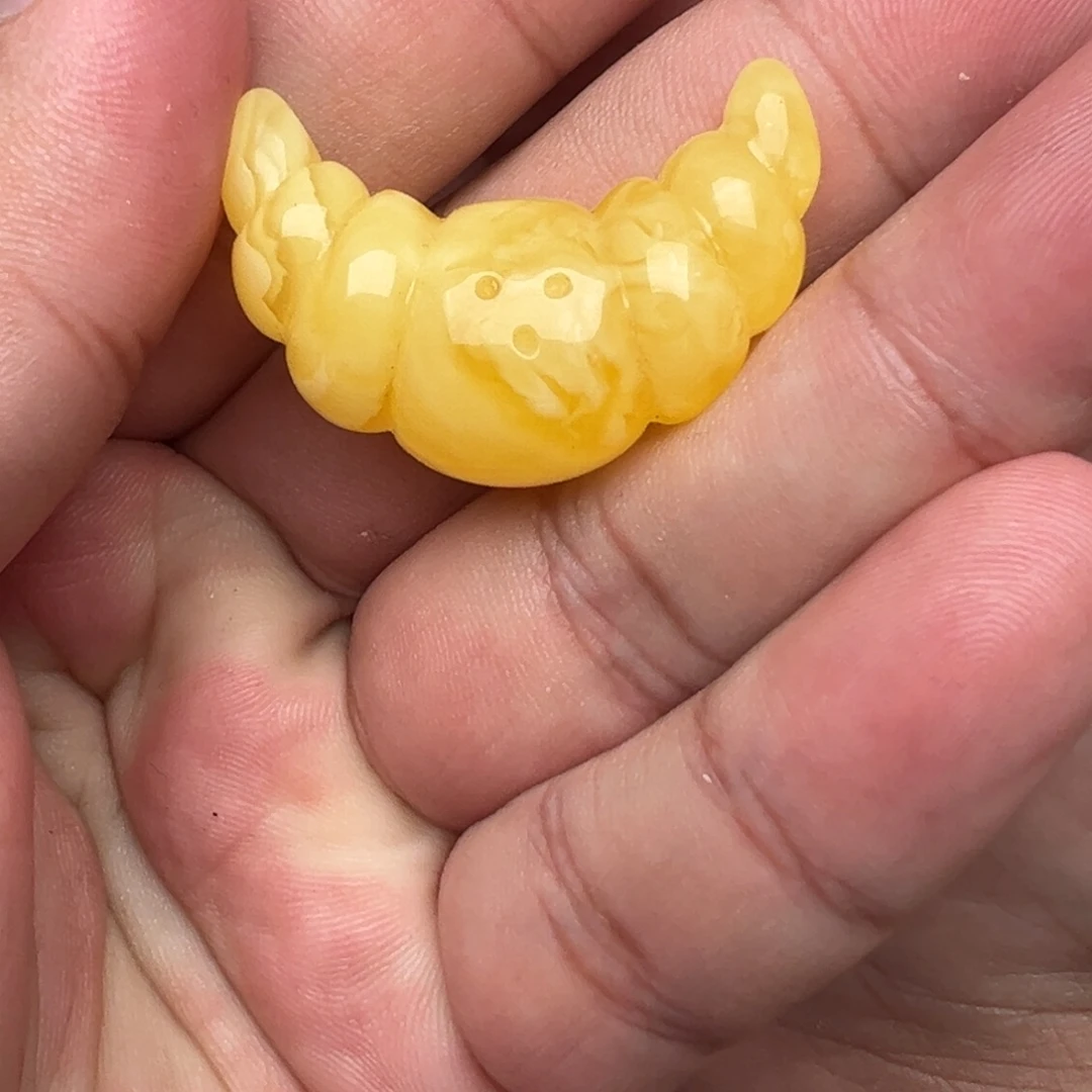 琥珀未镶嵌裸石牛角包妖花