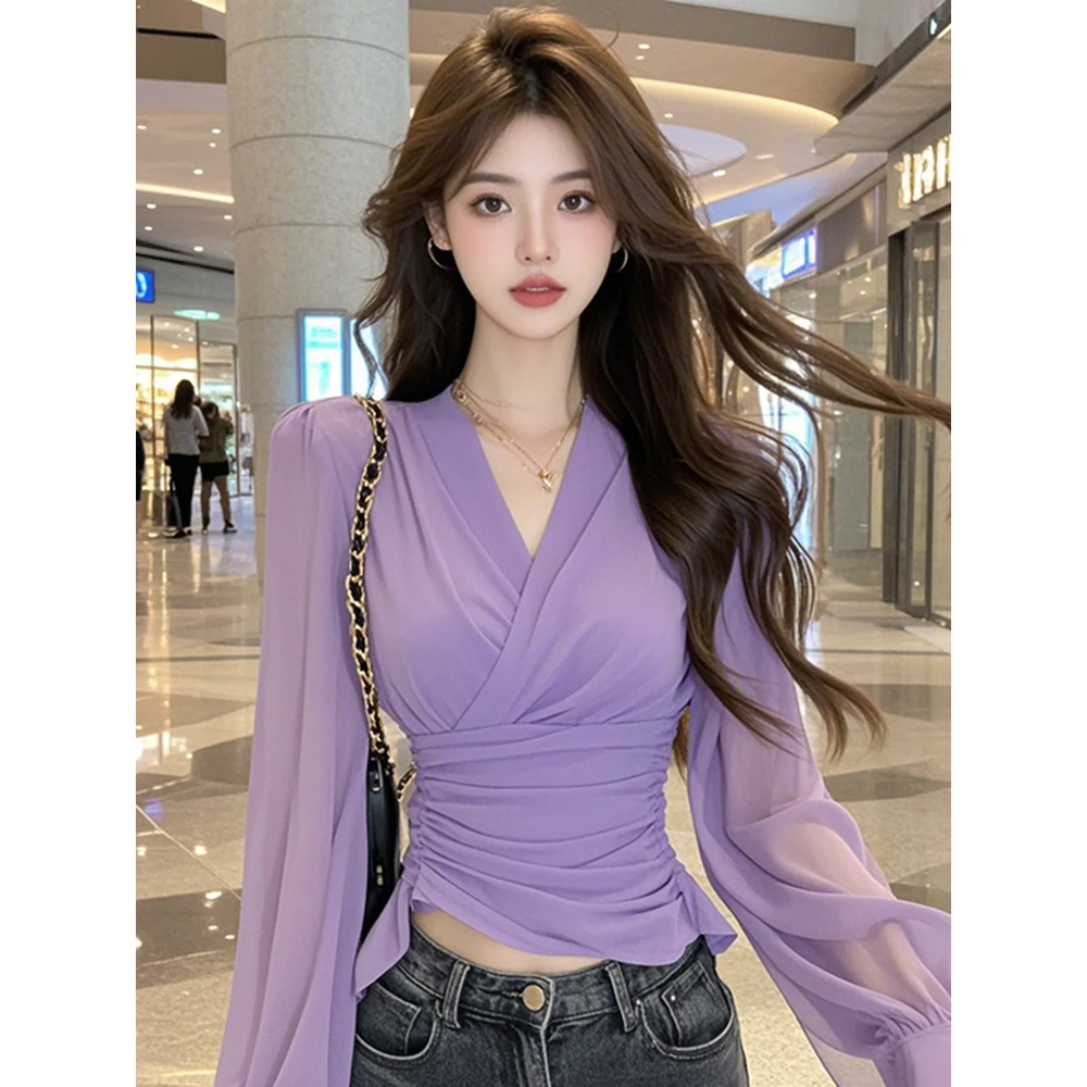 紫色V领短款衬衫秋季上衣袖子微透收腰修身轻奢高级纯欲风显瘦