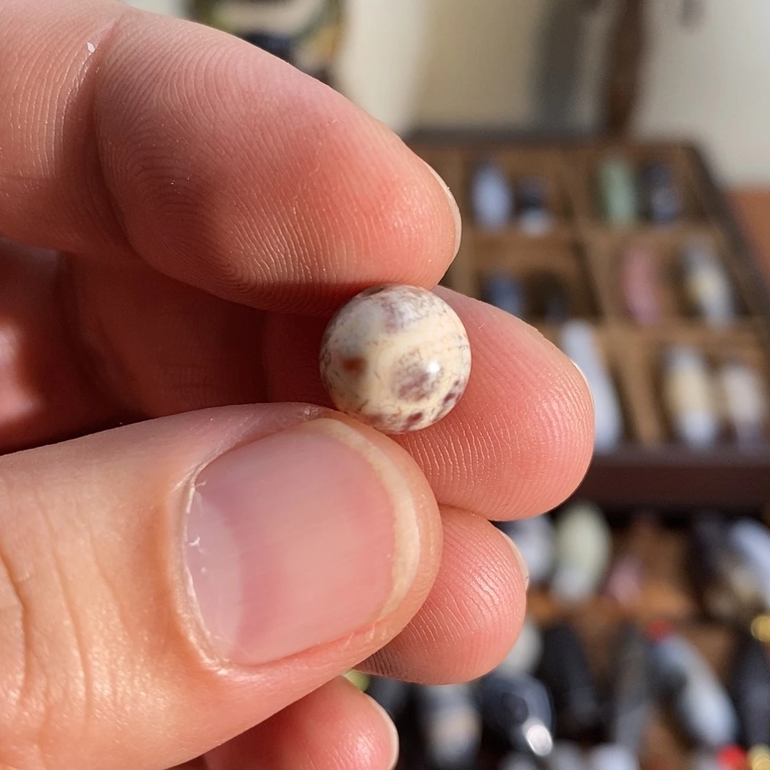 玛瑙/玉髓颈饰合金
