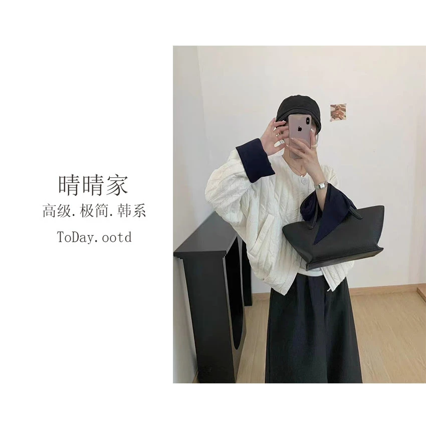 晴晴家-【寻梦山茶】韩系时尚百搭小香风简约高级感棉服外套H635