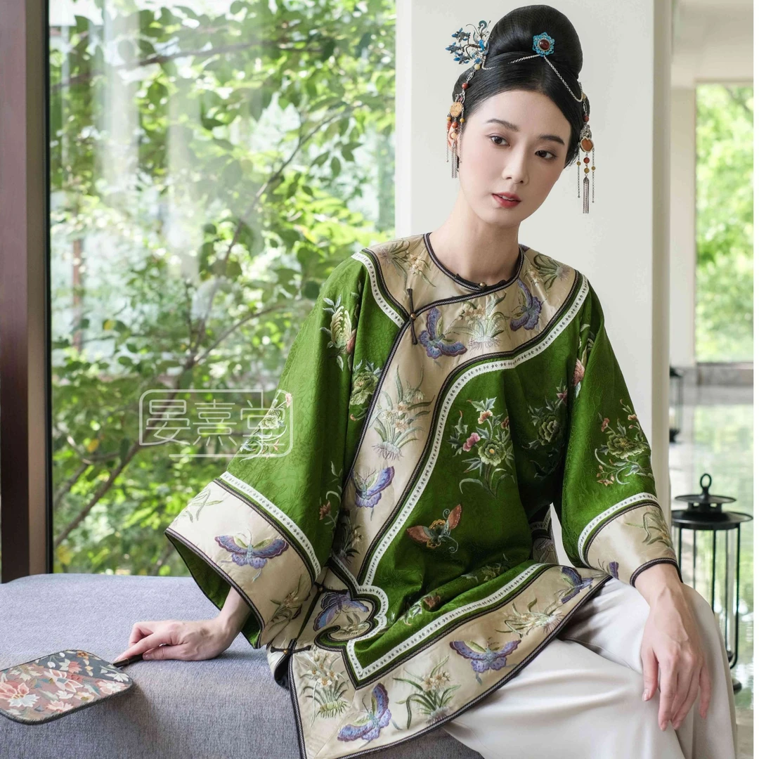 凌波仙子丨晏熹堂蝴蝶样式纯手工刺绣百搭宽松高端斜襟复古上衣