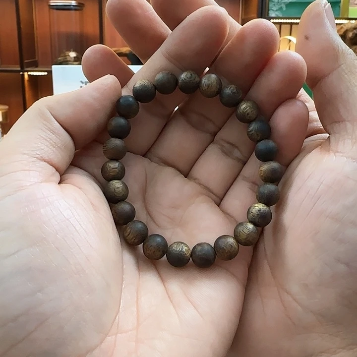 沉香手串幽**龙圆珠单圈