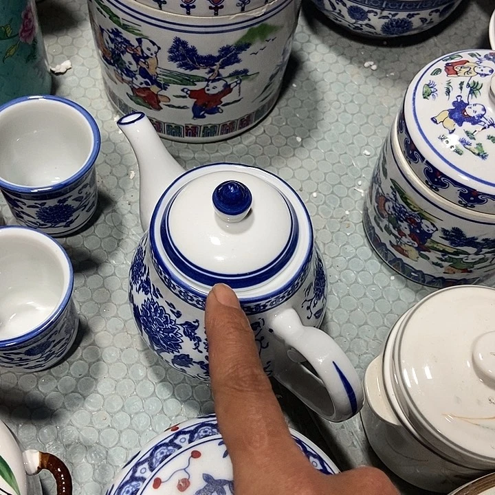 瓷片景德镇陶瓷壶一个