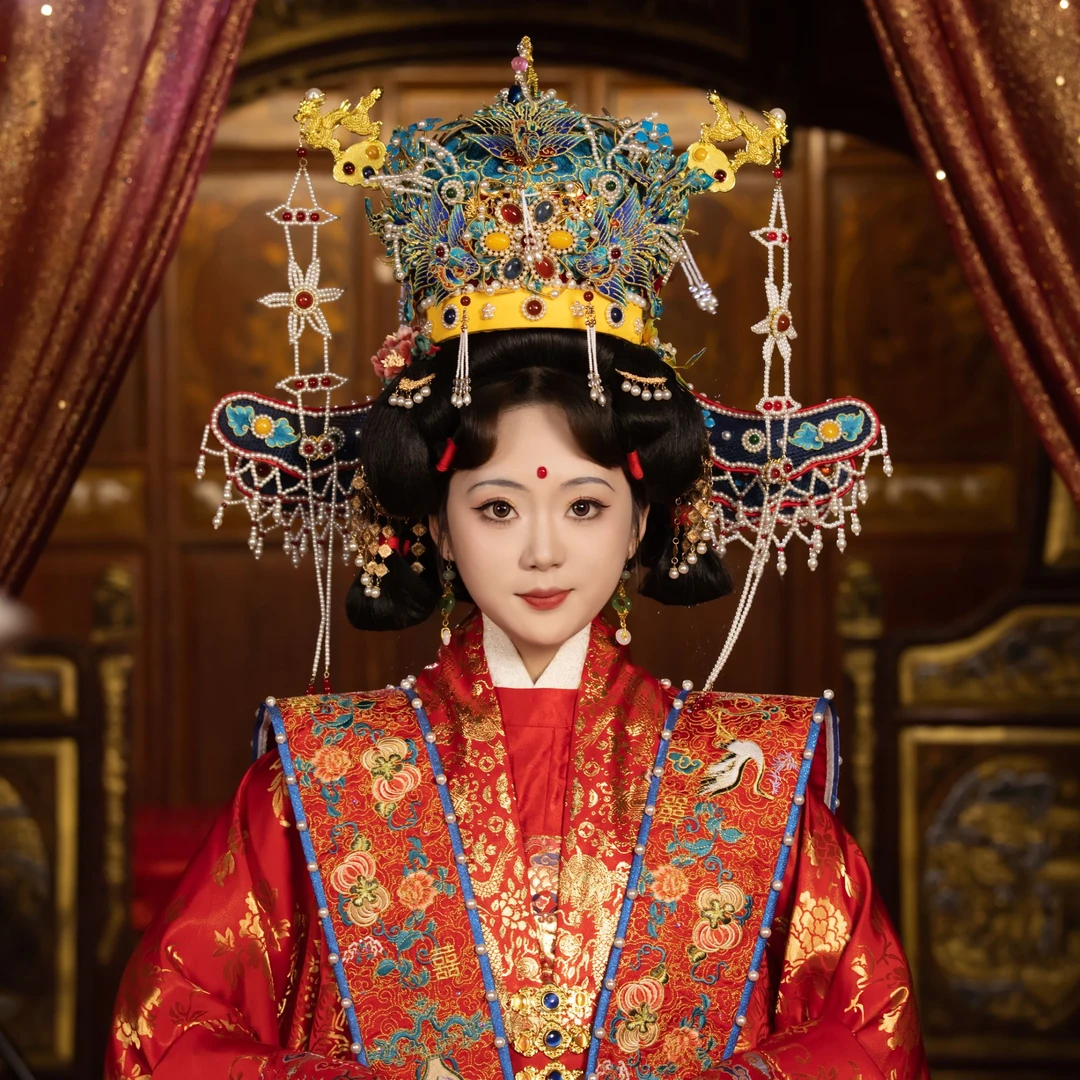 明制烧蓝六龙三凤冠真人可戴新娘女重工头饰中式婚礼纯手工结婚