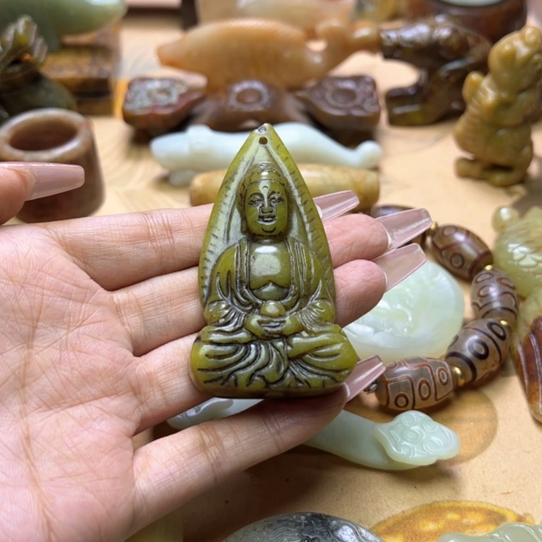 【闪购商品】蛇纹石玉颈饰未镶嵌