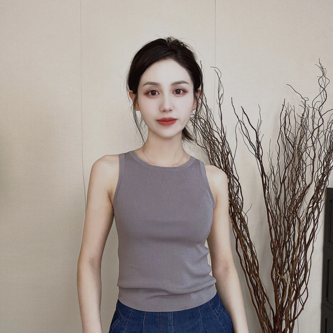 AMASS/阿玛施简约时尚修身显瘦百搭无袖针织背心女5399688