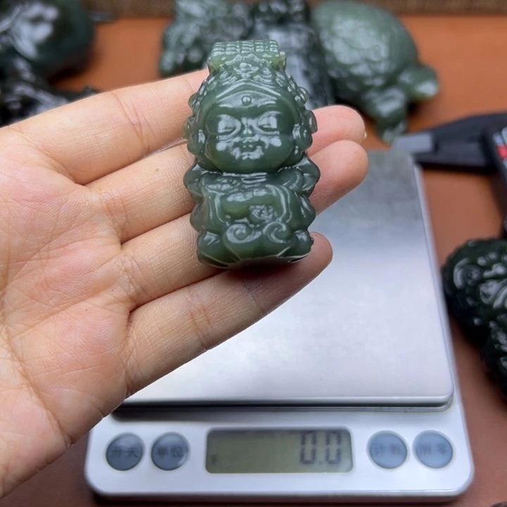 和田玉（糖玉）未镶嵌挂件