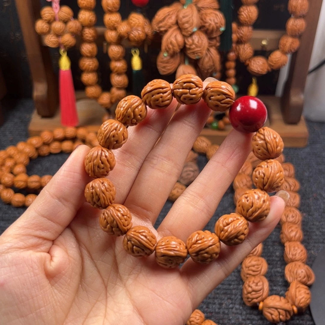 长***本桃核吊坠桃枭手串L7