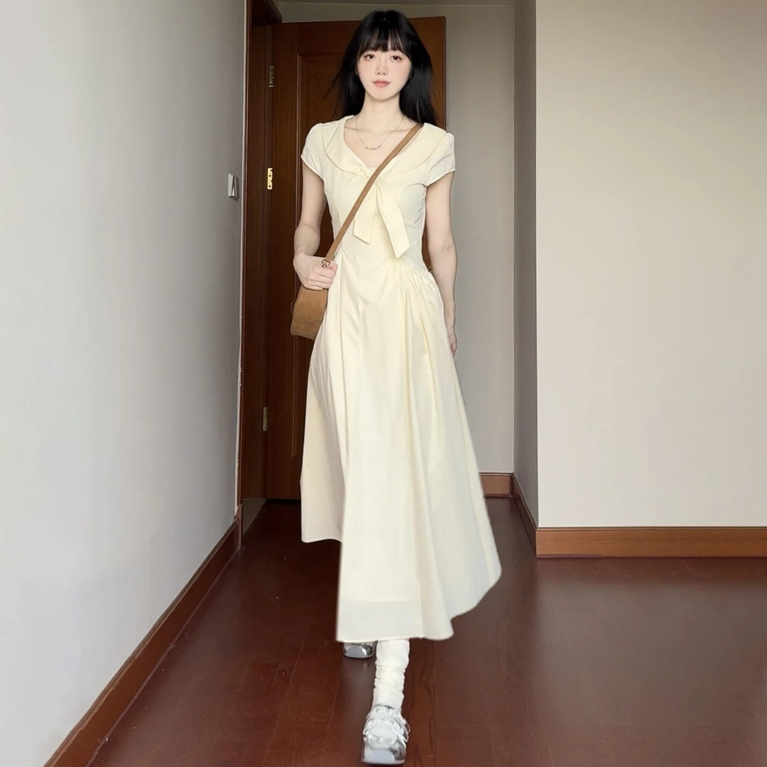 法式围巾领短袖连衣裙子女2025夏季新款小众设计收腰显瘦长裙4736