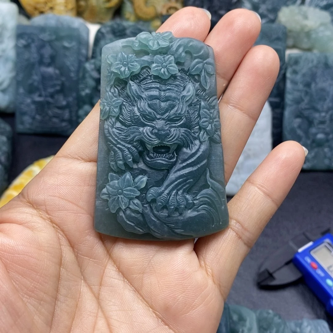 未镶嵌定制翡翠翡翠