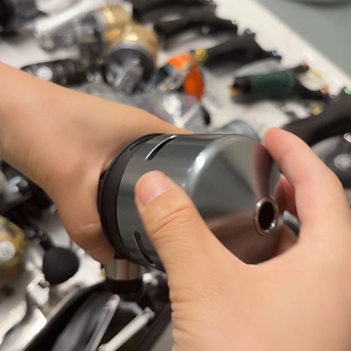 506右手灰色直播间