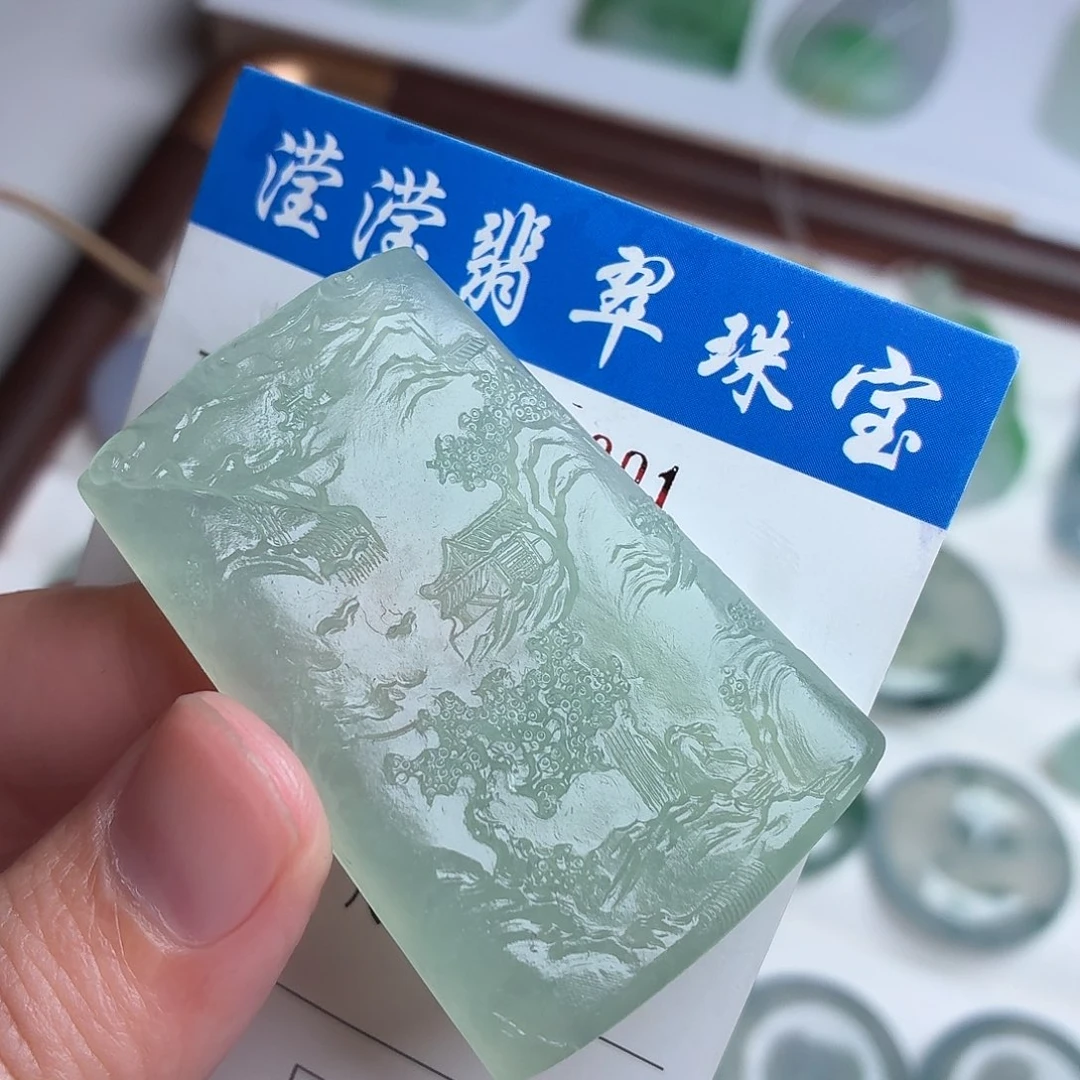 翡翠未镶嵌颈饰缅甸天然A货翡翠